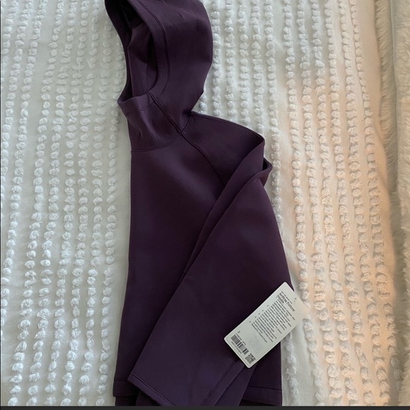 Lululemon Pullover - Picture 8 of 10